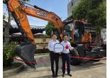 CCT1 tiếp nhận máy xúc Develon DX140WE, nâng tầm đào tạo kỹ thuật theo hướng thông minh và thân thiện môi trường